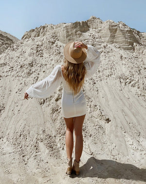 Long Sleeve Backless Designer Dress - LEPITON